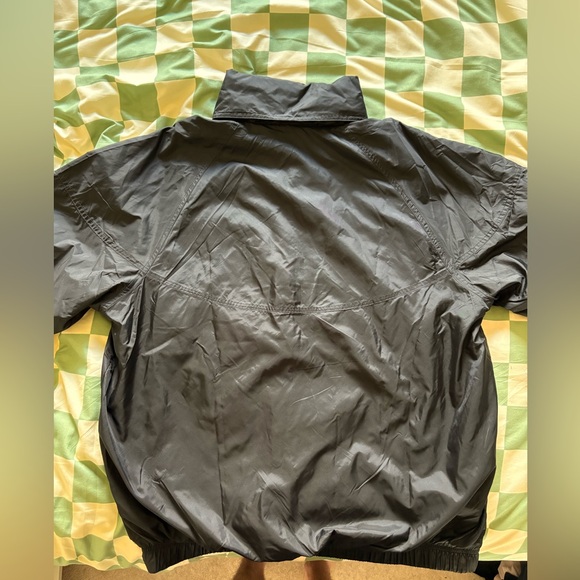 Nike Half-Zip Windbreaker - Picture 4 of 4